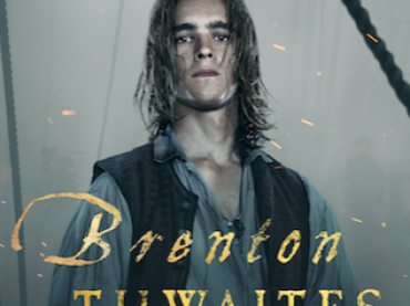 Brenton Thwaites is HOT 🔥 in the new ‘Pirates’ poster