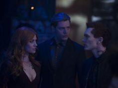 Check out these pics from tonight’s Shadowhunters!