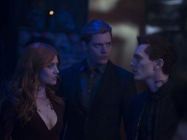 Check out these pics from tonight’s Shadowhunters!