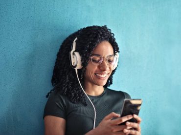 6 Best Podcasts For Teens and Young Adults | The Power of Listening